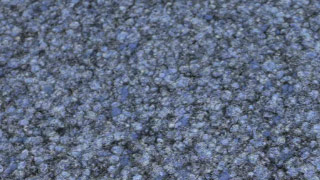 Kugelgarn Teppichboden in der Farbe Aquamarin 